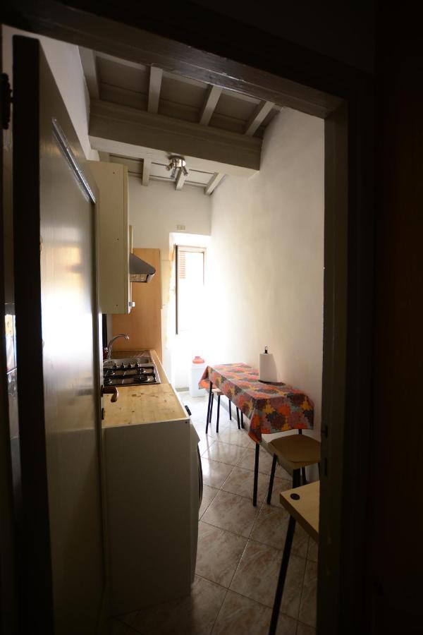 Vicky Apartment Флоренция Екстериор снимка